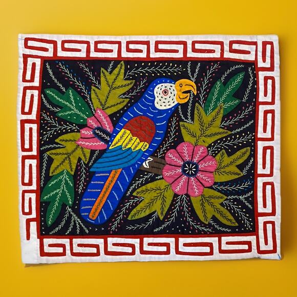 Mola Textile Parrot Bird Kuna Vintage Folk Art Panel Panama 14.75" x 12.5" - Picture 1 of 3